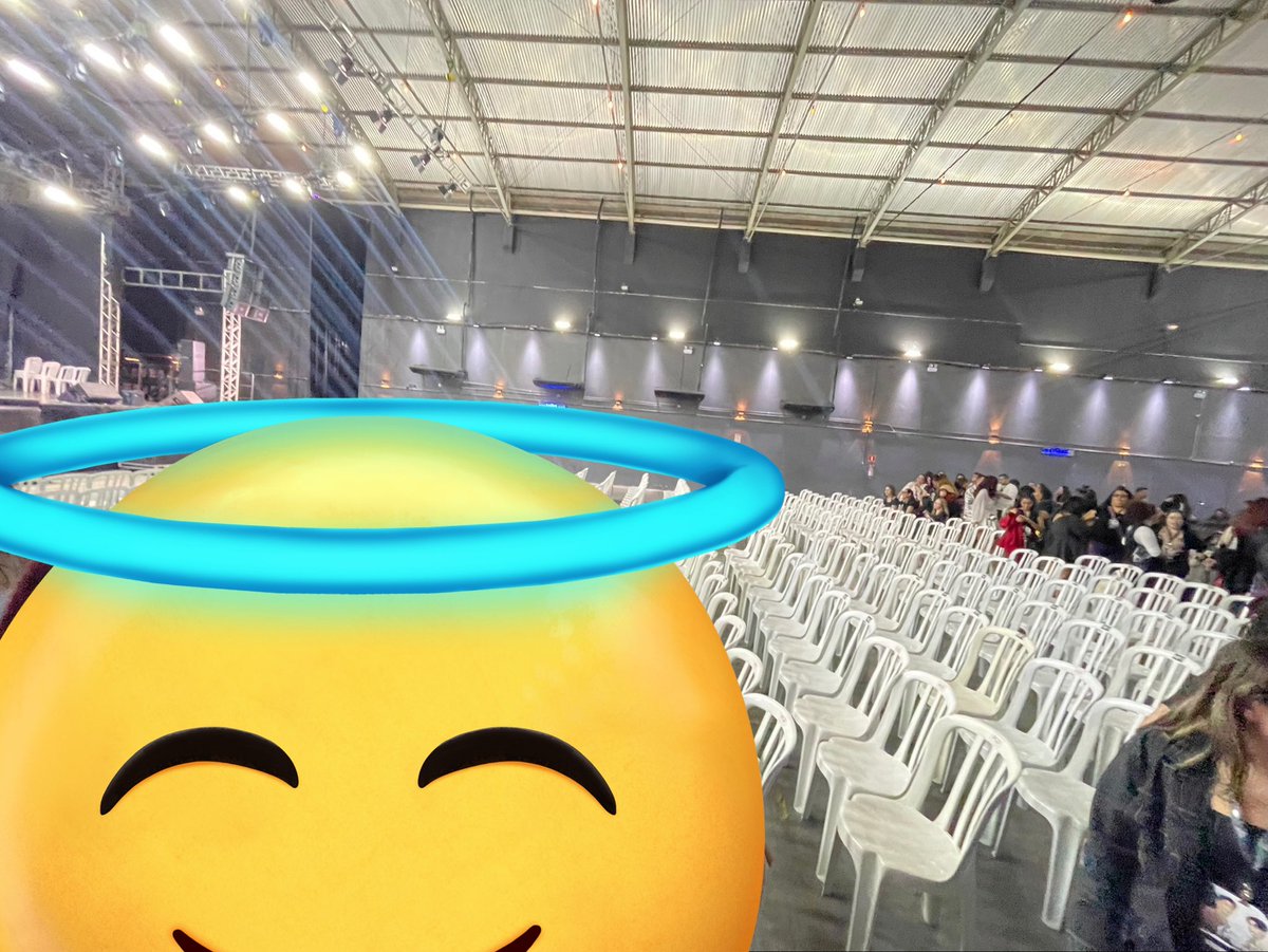LukaBlythe's tweet image. The venue is so nice and bright, so fitting for our shiny stars! 💚

JOSSGAWIN IN BRAZIL

#JG1STFMINBRAZIL
#JOSSGAWIN1stUSLATAMTour