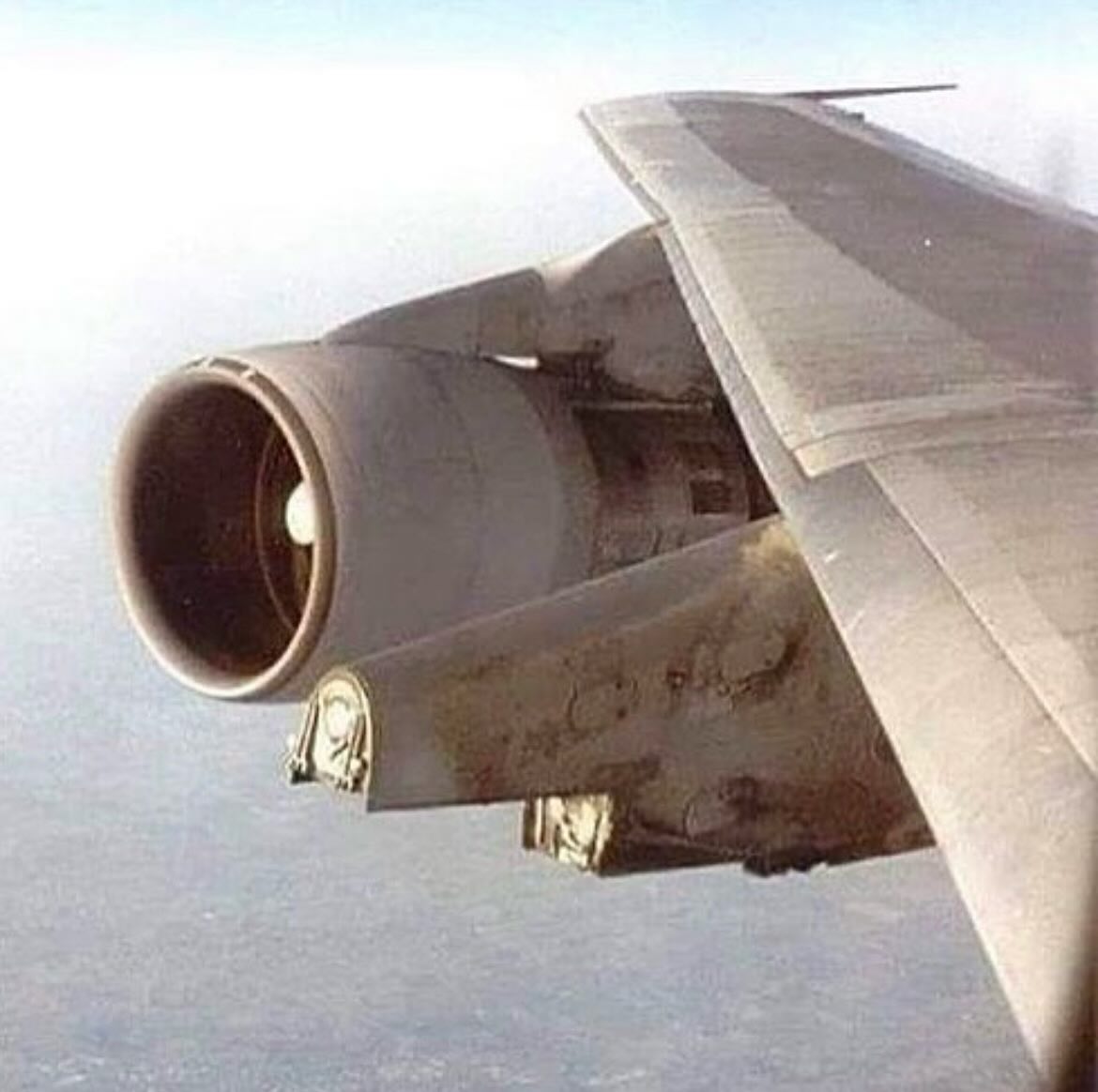 aircraftmaintenancengineer tweet media