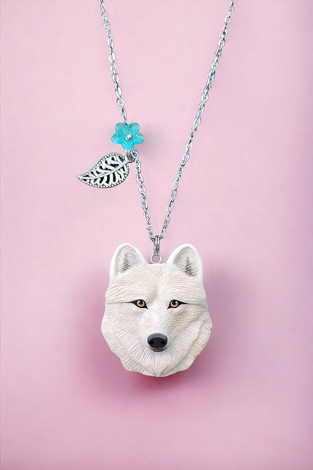 GinieFimo's tweet photo. Les fêtes approchent !
Pour des cadeaux de fin d’année uniques et faits avec amour, pensez aux artisans 🎁
De mon côté, je crée des bijoux en pâte polymère et propose mes photographies animalières 📸
Un petit partage, deux secondes pour vous… un grand coup de pouce pour nous 🫶 https://t.co/AfbmdUdxZG