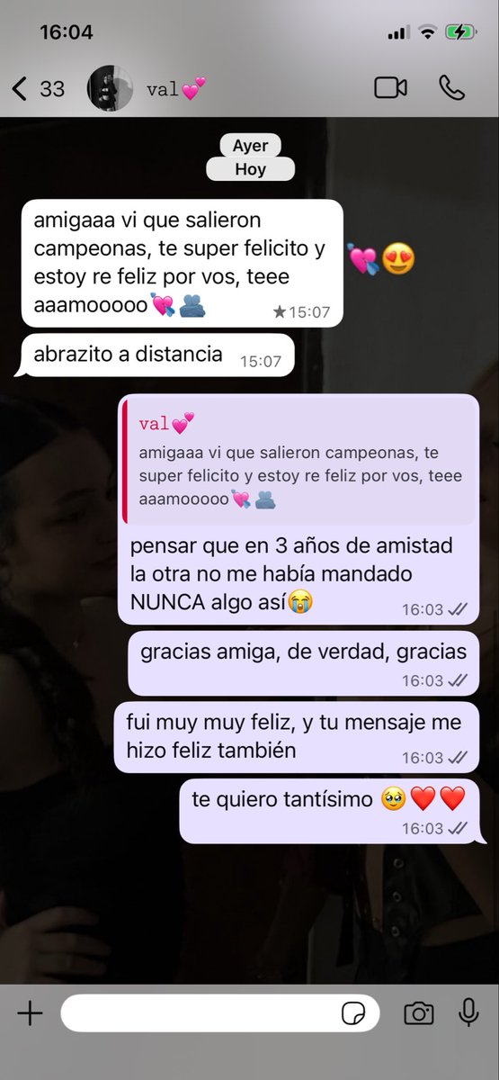 valentina sin dudas llegó a enseñarme que JAMÁS tengo que mendigar atención en una amistad 🥹