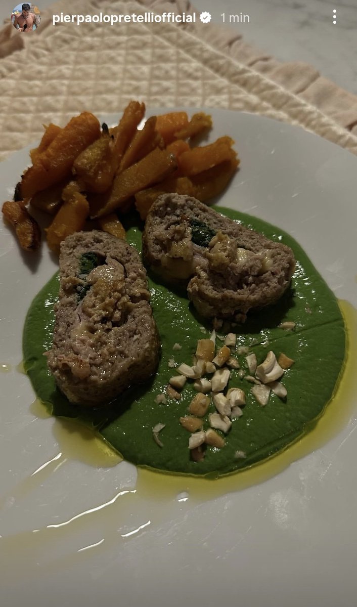 sabamaria685's tweet image. Pier chef buona cena 😋#prelemi