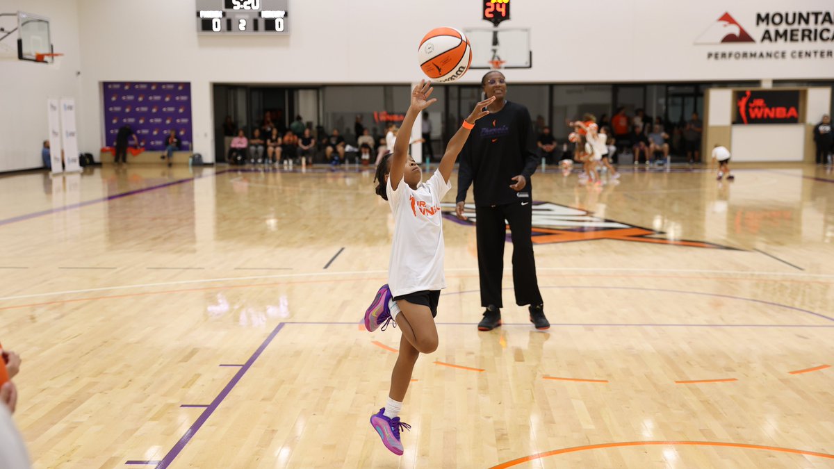 jrnba's tweet photo. Today we celebrate the power, passion, and potential of girls everywhere 🌍💥
From the classroom to the court, they’re leading, learning, and lighting up the world.
Keep shining, keep striving — the future is yours 💫
#InternationalDayofTheGirl #JrNBA #JrWNBA https://t.co/a1oyBGvM1z