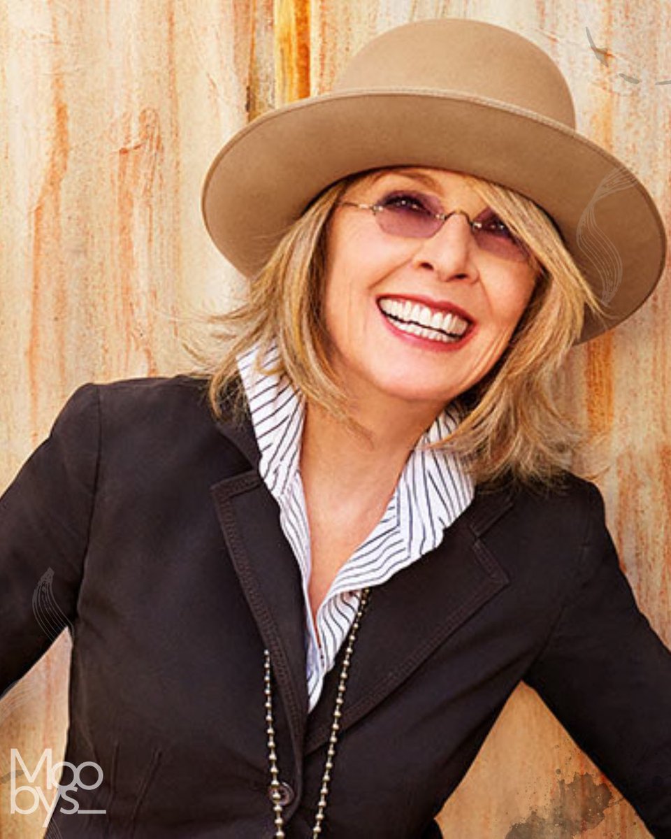 Moobys.es (@moobyses) on Twitter photo Esta noticia nos ha dejado rotos… la actriz Diane Keaton ha fallecido a los 79 años, así lo anunció la revista People. 
Numerosos trabajos, grandes reconocimientos, toda una vida dedicada al cine y siempre fiel a su estilo.
(1946 - 2025)
Hasta siempre. Esta noticia nos ha dejado rotos… la actriz Diane Keaton ha fallecido a los 79 años, así lo anunció la revista People. 
Numerosos trabajos, grandes reconocimientos, toda una vida dedicada al cine y siempre fiel a su estilo.
(1946 - 2025)
Hasta siempre.