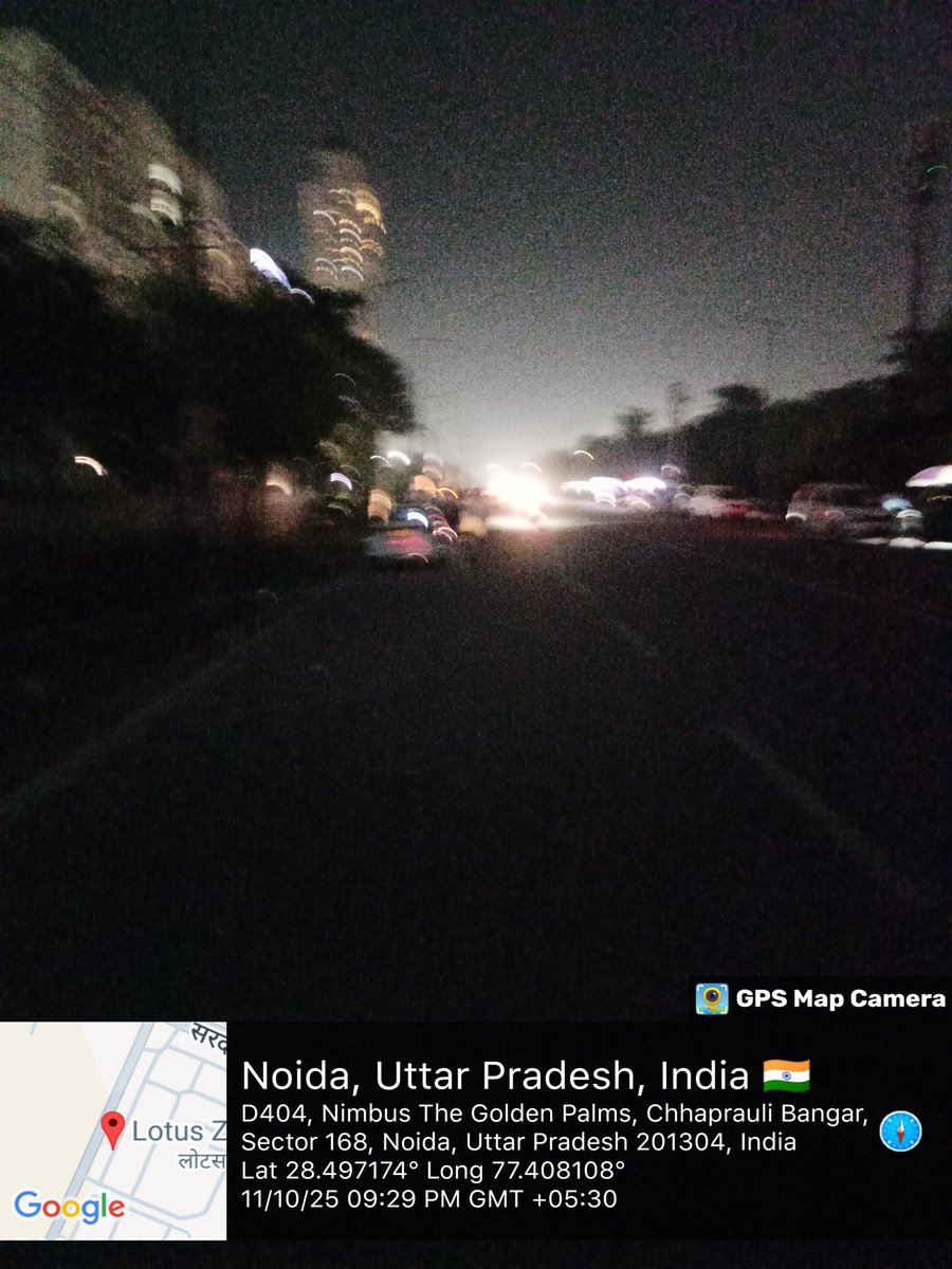 The streetlights are not functional for the couple of days on Paras seasons-Sunworld Arista Road at  <a href="/Sector168Noida/">MakeSector168Beautiful</a>. The whole area is dark in the evening.
<a href="/noida_authority/">NOIDA Authority</a> is requested to kindly fix them up.