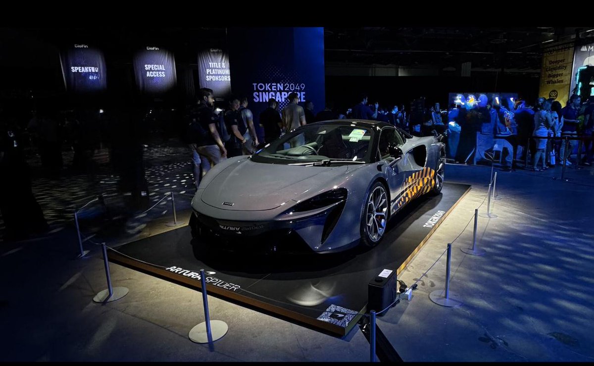 SajadiJohn's tweet image. At Token2049 Singapore 🚀
Incredible energy networking with visionary teams and all driving Web3 forward to make decentralized communities more accessible and impactful. 🌐✨
@IBVMCHAIN @SajadiJohn @token2049 #ibvm #btc