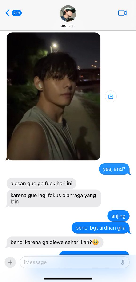 rusidesby's tweet photo. #carnissus taennie twotweets au!🔞

neighbor behavior; permission? https://t.co/Xtm8JslPVv