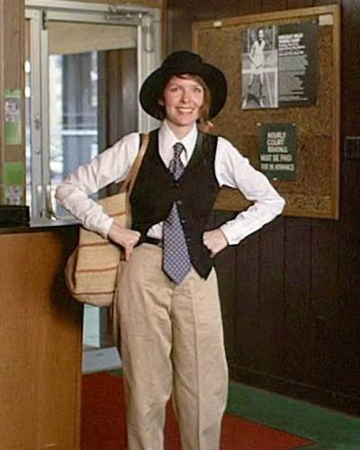 CeciliaZavalaM's tweet image. Leyenda #anniehall