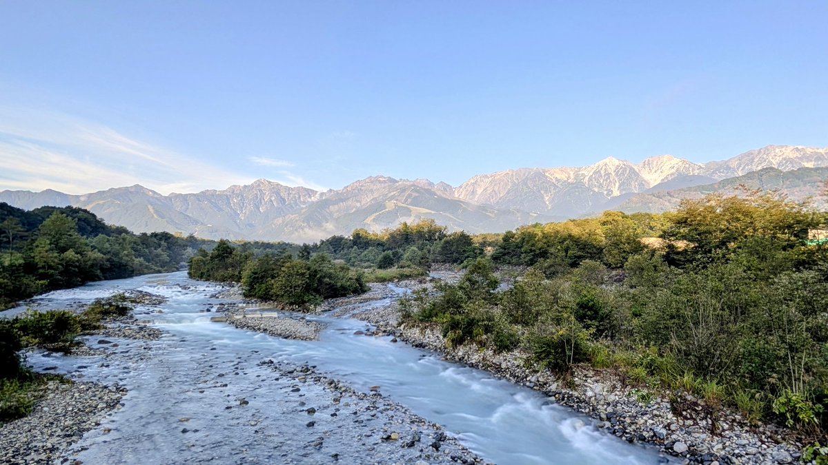 windwind_mattya's tweet image. 五竜岳を写す
Googlepixel9proダイナミック補正
#スマホ壁紙 　#白馬村