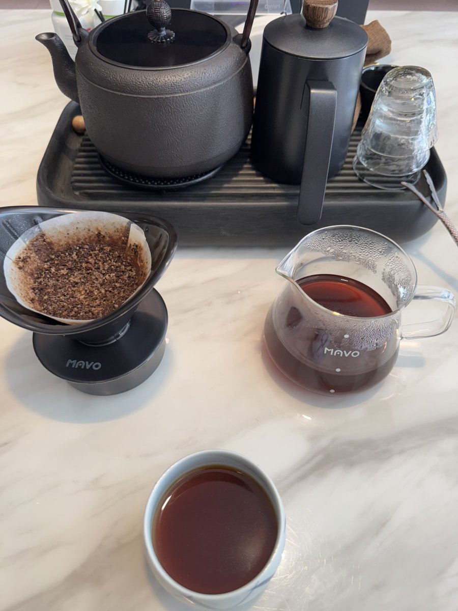 xonxwswf's tweet image. 素晴らしい一日は朝の一杯のドリップコーヒーから始まります。毎日一番好きなのは、起きて自分の好きなコーヒーを飲むこと☕️💖 #コーヒー