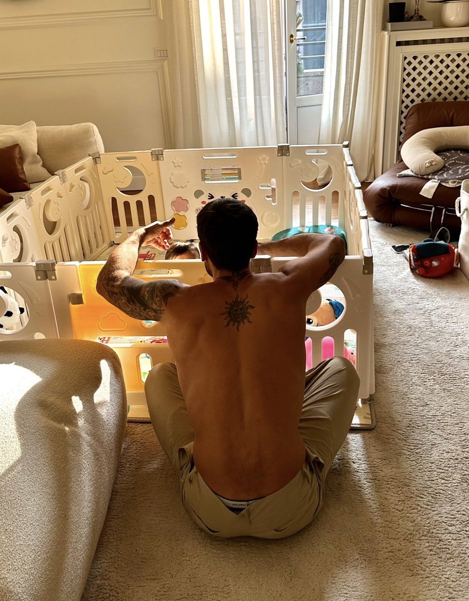p_bigfamily's tweet image. PierPapà 🥰 #prelemi