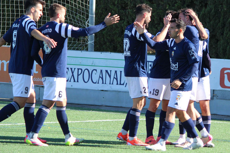 cdcaspe_oficial's tweet image. 20251011 Debemos afinar las ocasiones que tenemos.
Javier Romero, entrenador del CD.Caspe, definía el partido frente a la UD.Casetas (1-1, Rotellar), con una primera parte brillante y una segunda donde ha faltado un punto de concentración.
cdcaspe.es/Informaciones/…