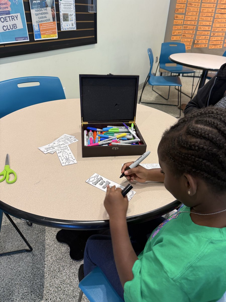 ilaura's tweet photo. Thanks @BrowardLibrary South Regional for allowing us space to kick off our summer adventure with @Sorareadingapp and @zoobeanreads https://t.co/0SVMMS5bOa