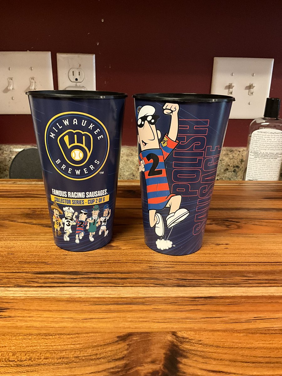 ScottyNoP's tweet photo. @ClayTravis do you think I should give one of these cups to @BuckSexton? https://t.co/qUkzgzfpSa