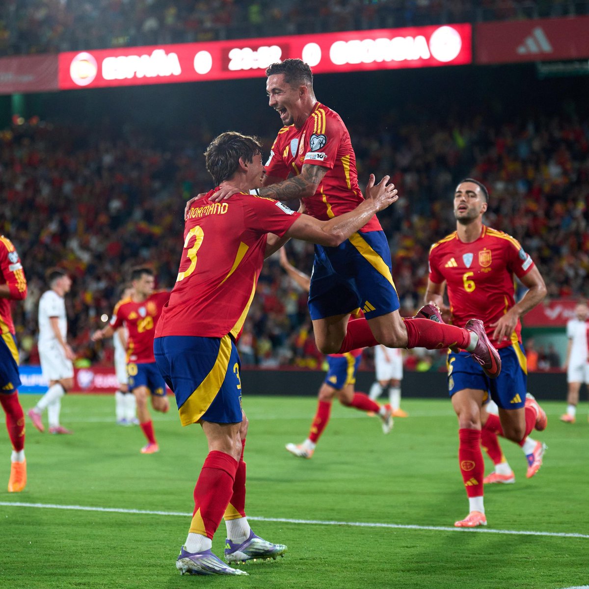 SpainIsFootball's tweet image. 👏 𝗬𝗘𝗥𝗘𝗠𝗬 𝗣𝗜𝗡𝗢 𝗦𝗔𝗡𝗧𝗢𝗦 👏

🇪🇸🆚🇬🇪 | 1-0 | 35&apos;

#VamosEspaña | #FIFAWorldCup