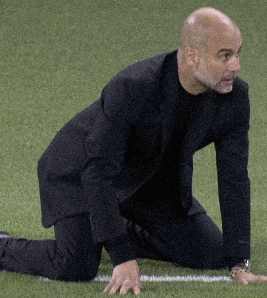 MagicalPep's tweet image. If we take penalties out of the equation, Messi outshines Ronaldo in every football stat imaginable despite playing 167 fewer games.