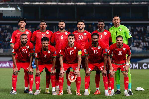 3bdullahF's tweet image. اقسم بالله منتخب عمان منتخب تاريخي منتخب بطل 
بدون احتراف وبدون تجنيس ودعم بسيط 
وصل وسيطر 
وكان الاقرب للفوز 
مقابل فريق ماخلى محترف بدوري ادنوك ماجنسه 

#عمان_الامارات