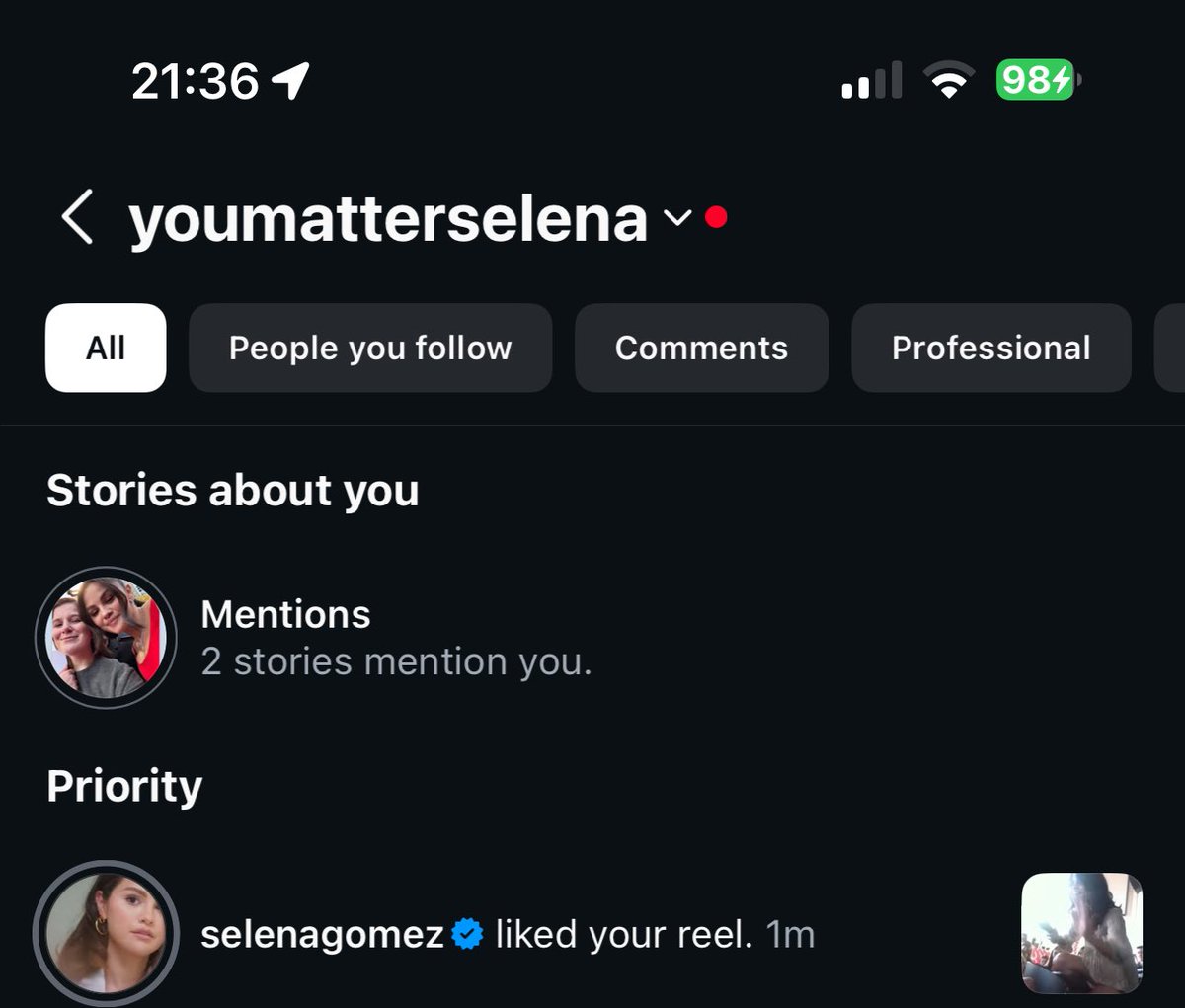 decodeselena's tweet image. i literally posted this two minutes ago and she liked it SO quick😭