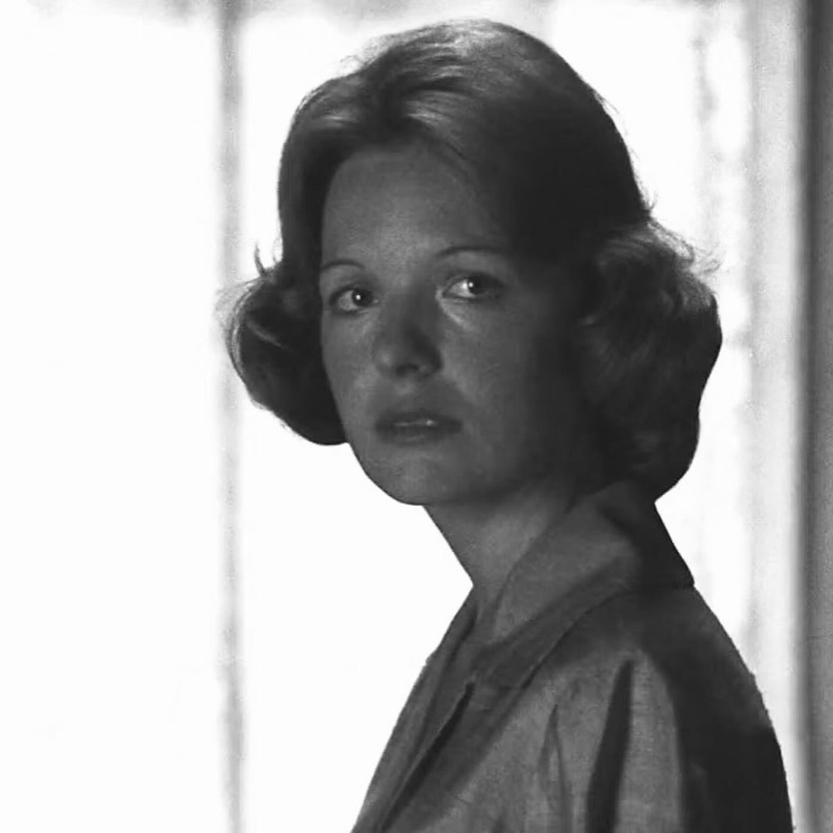 CriticsChoice's tweet image. RIP Diane Keaton. 🕊️

Diane Keaton, famed for roles in “Annie Hall,” “The Godfather,”“Father of the Bride,” “First Wives Club” and more, has passed away at 79!