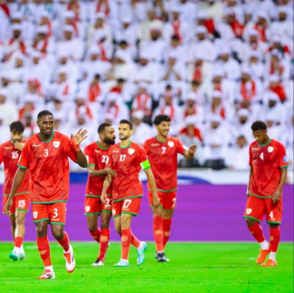 ha_90iii's tweet image. يا ليتني رئيس الاتحاد🥹

1- لن ابقي من اللاعبين الاساسيين والاحتياط الحاليين الا المشيفري والخميسي والحارثي واليحيائي ومنذر.
2- بشوف لي لاعبين من الدوري شبان قادرين على تحقيق البطولات
3- ممارسة اللعب مع منتخبات اوربية قوية
4- استاد على اعلى المستويات
#منتخبنا_الوطني 
#منتخب_عمان