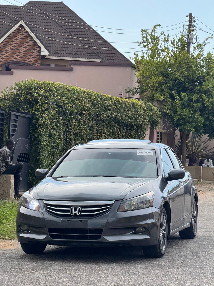 al3_aliyu's tweet image. 🚘 FOR SALE — Super Clean Deal!

🔥 Honda Accord 2011 Model
💰 Price: ₦6.7M Only
📍 Location: Kaduna
📞 Contact: 07066777567

Smooth engine, neat interior, and ready to drive! Serious buyers only.