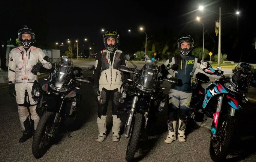 ElDia_do's tweet image. Tres pilotos de motocicleta dominicanos recorren todo el país en tiempo récord
eldia.com.do/tres-pilotos-d…
#PeriódicoElDía #Pilotos #Motocicletas