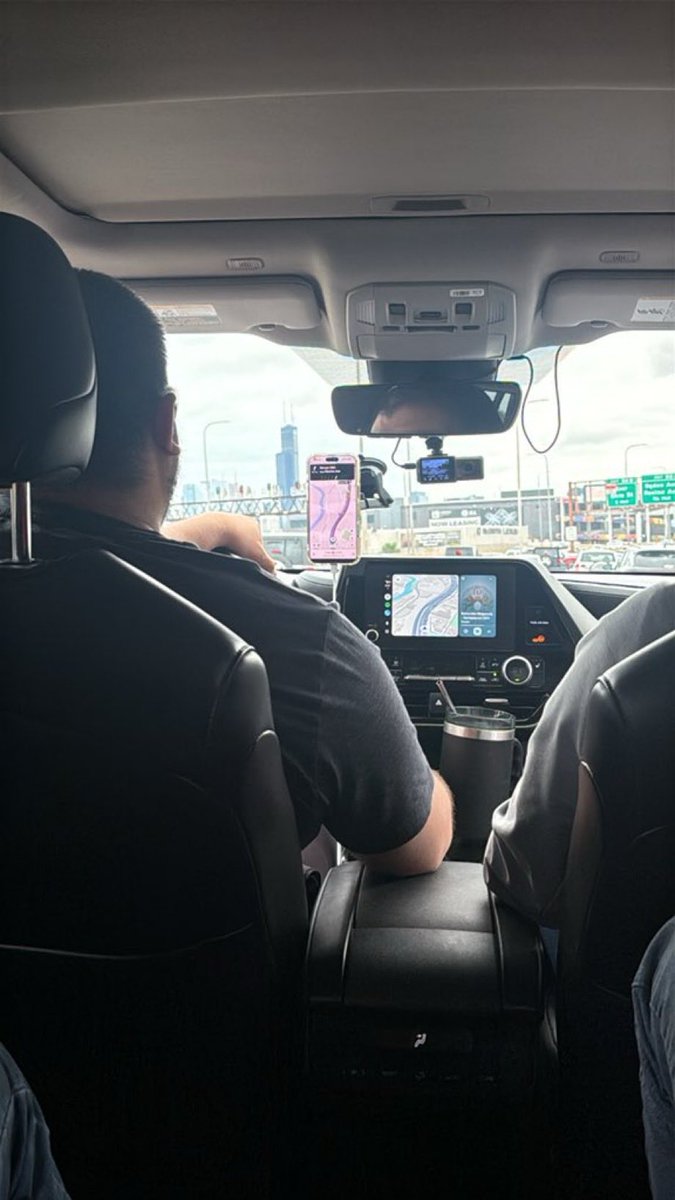 CeasarDaPipeGod's tweet photo. Hey, @ICEgov, my uber doesn’t speak a lick of English. #SpawnTrap https://t.co/Hut2X6Vyg7