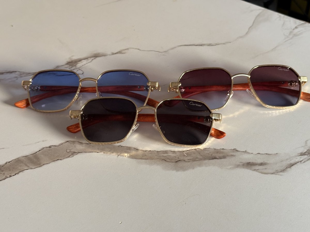 the_framefactor's tweet image. The Hardrock.
Strong. Versatile. Elite
Price: N12,000
Comes with a Case
.
.
.
.
.
#framefactoreyewear #eyewearjustforyou #Eyewear #Eyeglasses #bluelightglasses #uvglasses #sunglasses