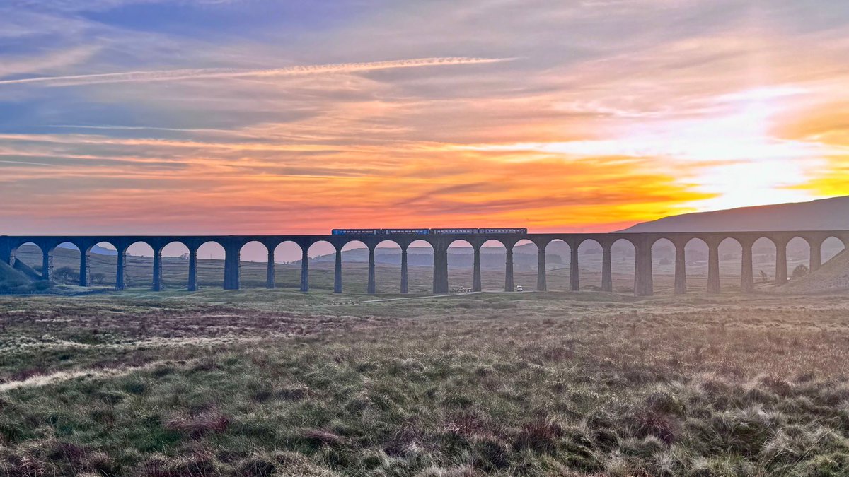 Every Last Station (@every_station) on Twitter photo My last calling point for today is Ribblehead!
It don’t get much better than Ribblehead viaduct at sunset 😍
<a href="/northernassist/">NORTHERN 🚆</a> My last calling point for today is Ribblehead!
It don’t get much better than Ribblehead viaduct at sunset 😍
<a href="/northernassist/">NORTHERN 🚆</a>