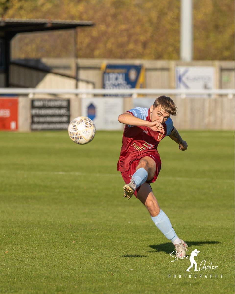 Steve_Chater's tweet image. Four frames from today’s @nfalliance1890 game between Morpeth FC and Percy Main AFC. 

Full gallery can be found on Facebook @ Steve Chater Sports Photography