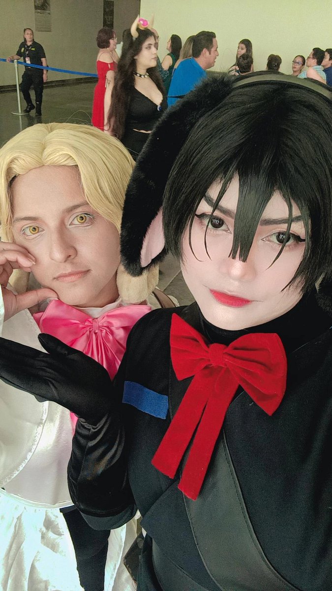 Chococas_sama's tweet photo. Hola hola chocolatitos, he decidido iniciar con X y aquí estamos, estaré subiendo fotos de mis cosplays ❤️✨
iG: chococas_sama
#ivan #alienstage #luka #IvanLuka https://t.co/asuvxSHDKr