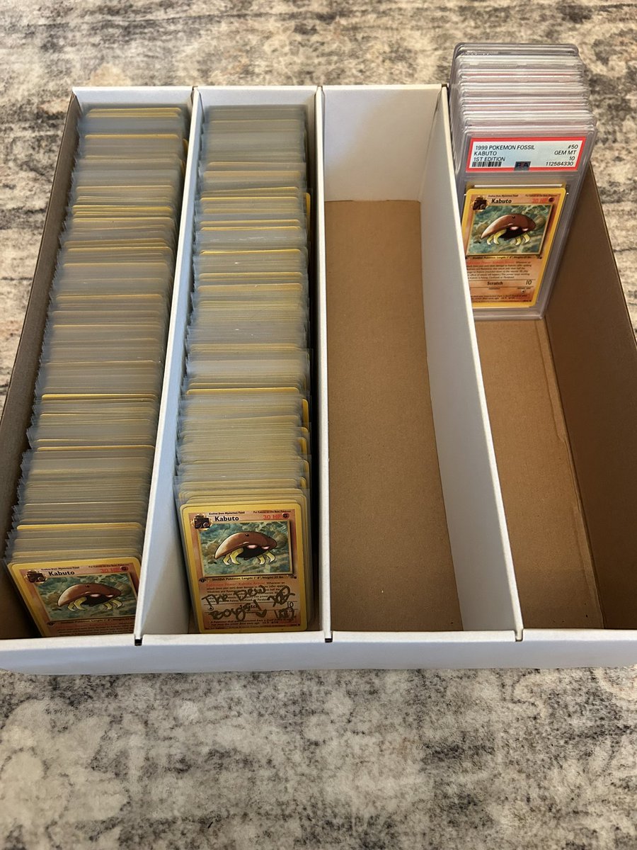 KabutoKing_'s tweet image. New Kabutos: 7
Total Kabuto Count: 1325

What a day at Chicago Collect-A-Con!
Had a blast meeting all of you.
Only 7 first editions were in the building! 
Still love all the autographs on the other kabutos. 

Thank you all! 👑🫡