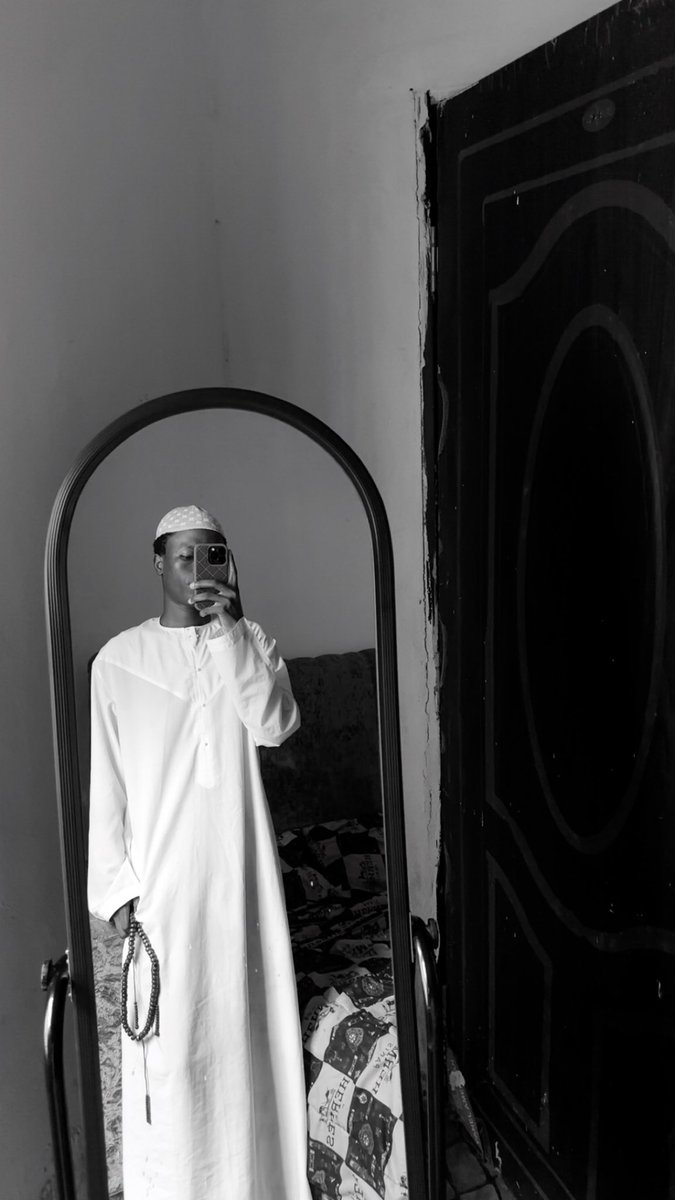 wavymann's tweet image. Me last week.                            Me this week.