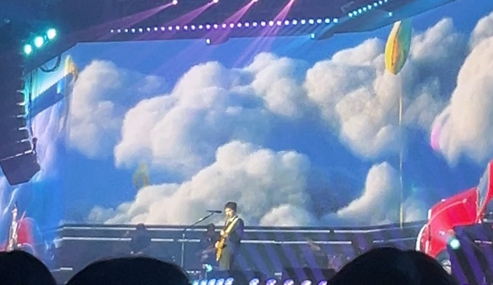 podazzang's tweet photo. 현상님의세계는아름다와요 https://t.co/YiRBCKl4t2