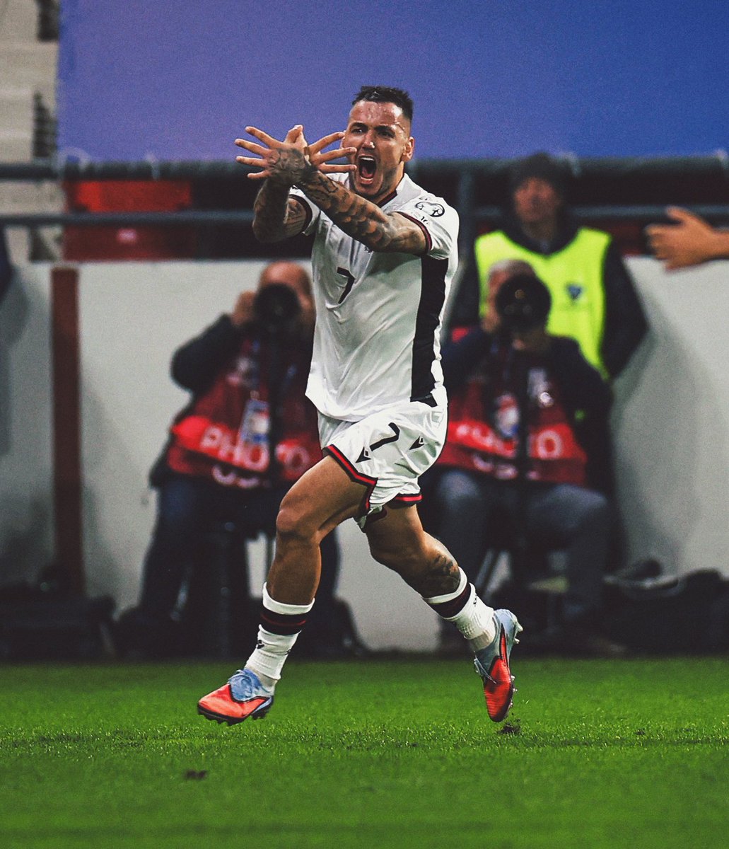 RrugaPress's tweet photo. #serbia 0 - #albania 1 

#rey #manaj 46’ https://t.co/BM7DzPNUZC