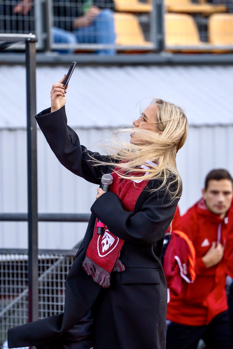 elittesport's tweet photo. ⚽️🇱🇻🇦🇩 @Aija_Andrejeva @kajbumba
#LatvijasIzlase #11vilki #WCQ #LVAAND https://t.co/ZuFjt5YYht