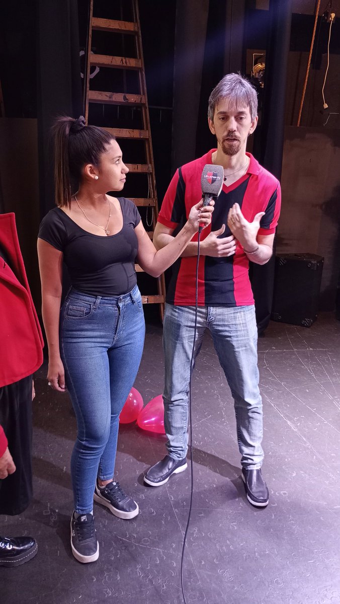 LaLepra_Tv's tweet photo. Se presentó en público, Esfuerzo extra, un libro diseñado para los leprositos contando sobre el Maestro Griffa y su gran historia en nuestro club; escrito por Lucia Salinas y Mauro Restifo con el apoyo de Autoconvocados.
#EsfuerzoExtra #HaciendoEscuela  #LasEnseñanzasDeGriffa https://t.co/qBHXRz1b5Z