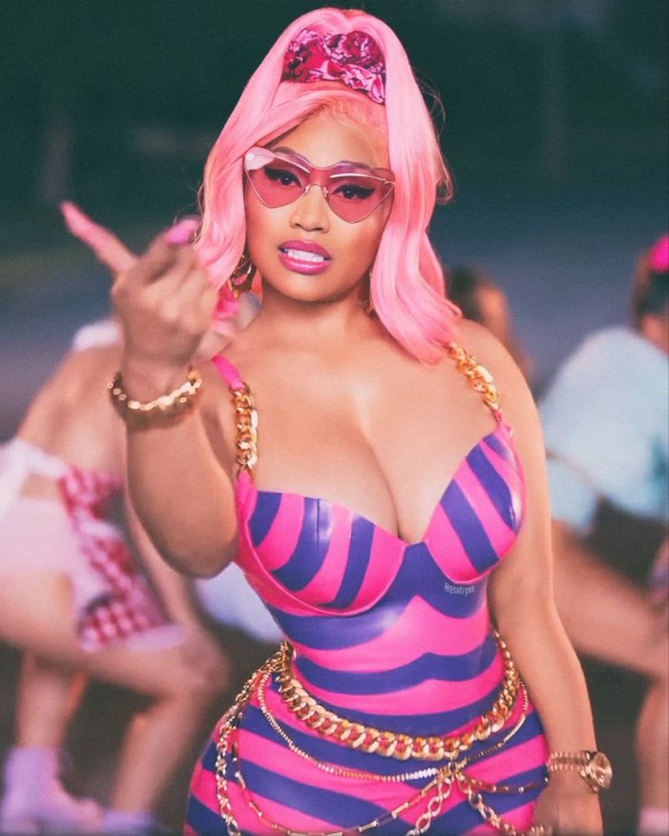 N8empire5's tweet image. 🚨.@NICKIMINAJ’s “Super Freaky Girl” has surpassed 1 billion streams on Spotify &amp;amp; YouTube Music combined.