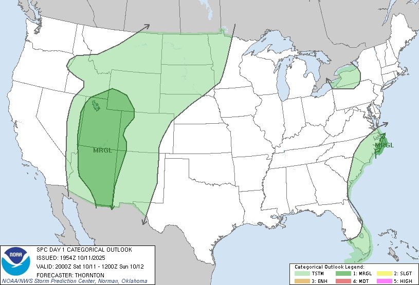 NWSSPC's tweet image. 2:56pm CDT #SPC Day1 Outlook Marginal Risk: ACROSS THE GREAT  BASIN/SOUTHWEST AND COASTAL NORTH CAROLINA spc.noaa.gov/products/outlo…