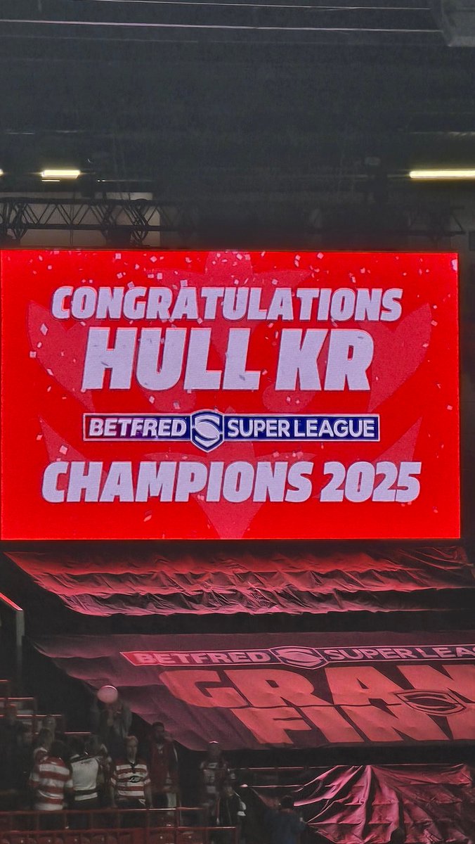 CallumLegend247's tweet photo. CHAMPIONS AGAIN OLE OLE OLE 🔴⚪️🔴⚪️ @hullkrofficial https://t.co/IYc3e3NwUo