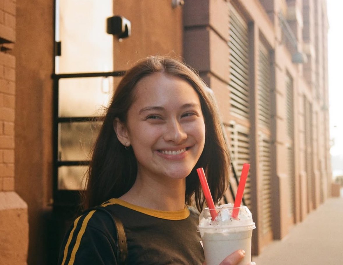 tsitpmovie's tweet image. Lola in New York via seriiphillip on IG!
