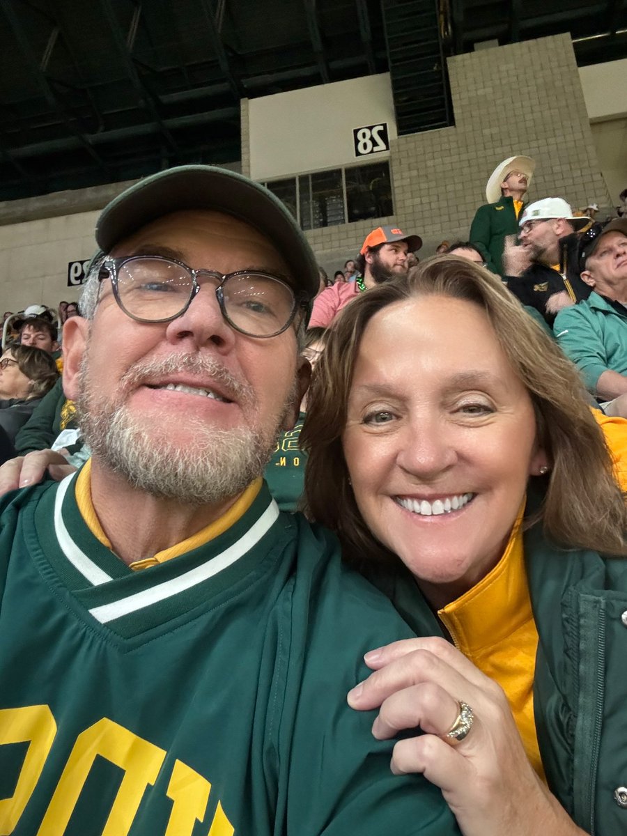 djarvin1217's tweet photo. #scheelsgameday https://t.co/nmxSvZyZ1Q