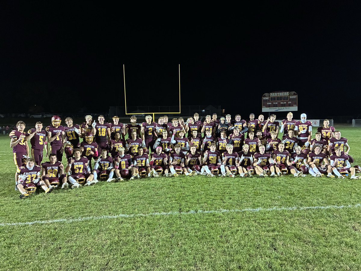 PIFootball's tweet image. Locked up the Southeast Central Blue District Championship with a strong performance against Lake City. Excited to wrap up the regular season Wednesday as we host Chatfield. #FTC