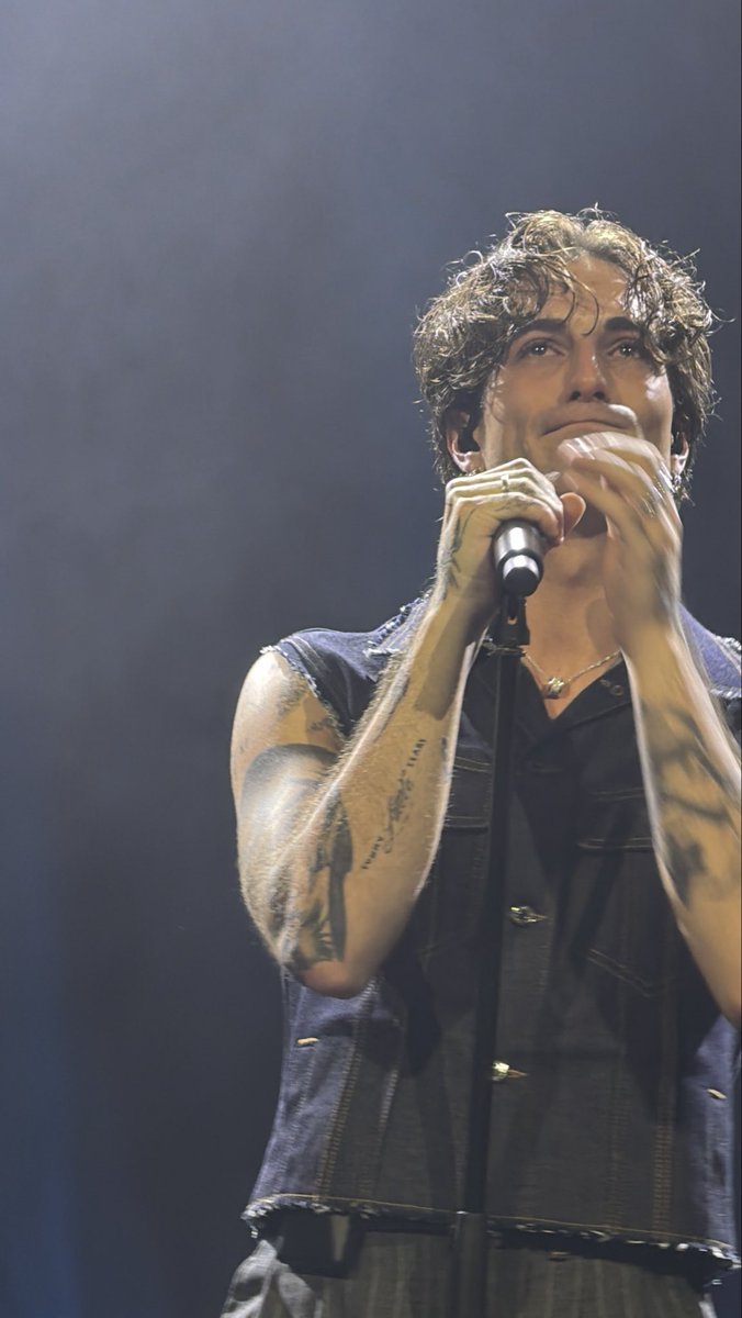 sali_roberto's tweet image. Dedicata a Paolo