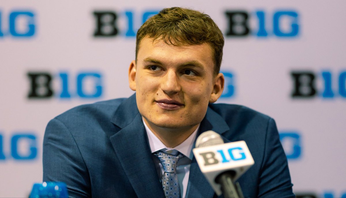 UCLAMBB's tweet image. Revisiting UCLA’s trip to Chicago for Big Ten 𝗠𝗲𝗻&apos;𝘀 𝗕𝗮𝘀𝗸𝗲𝘁𝗯𝗮𝗹𝗹 𝗠𝗲𝗱𝗶𝗮 𝗗𝗮𝘆 …

ICYMI this week, Coach Cronin, Tyler Bilodeau &amp;amp; Skyy Clark met with the media on Thursday. 
 
RECAP: ucla.in/42C03IF
PHOTOS: ucla.in/439Asa1