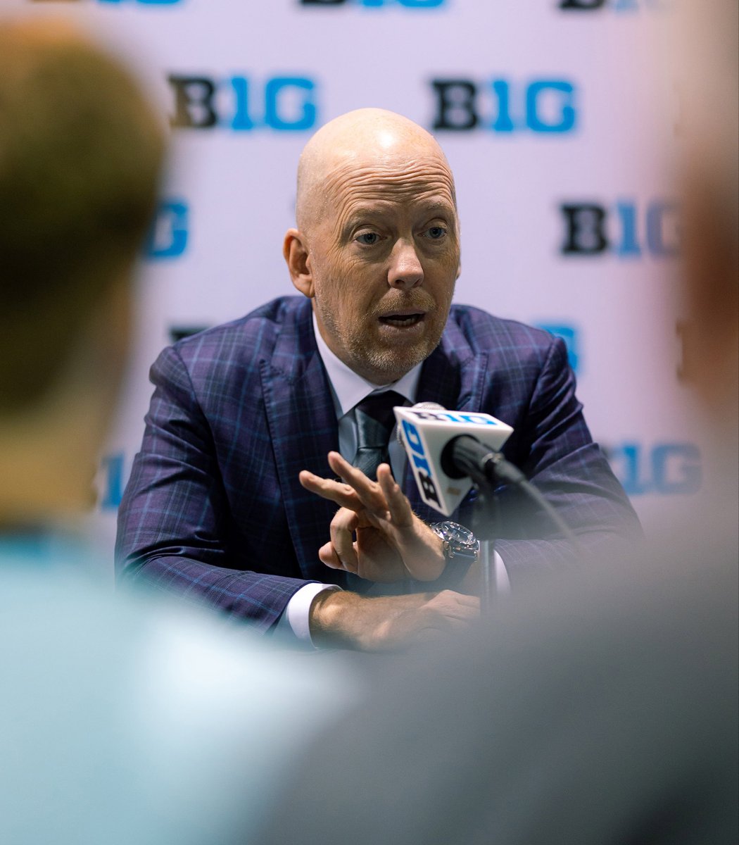 UCLAMBB's tweet image. Revisiting UCLA’s trip to Chicago for Big Ten 𝗠𝗲𝗻&apos;𝘀 𝗕𝗮𝘀𝗸𝗲𝘁𝗯𝗮𝗹𝗹 𝗠𝗲𝗱𝗶𝗮 𝗗𝗮𝘆 …

ICYMI this week, Coach Cronin, Tyler Bilodeau &amp;amp; Skyy Clark met with the media on Thursday. 
 
RECAP: ucla.in/42C03IF
PHOTOS: ucla.in/439Asa1