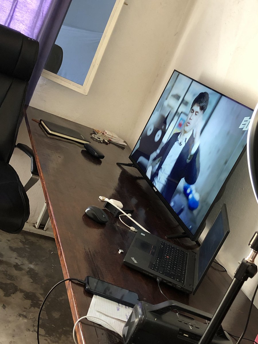 IyangikaGaspard's tweet image. my setup isn’t perfect.
my connection isn’t fast.
electricity cuts are normal.
my country’s economy is struggling.
But Sirius AI is growing because I refuse to stop.