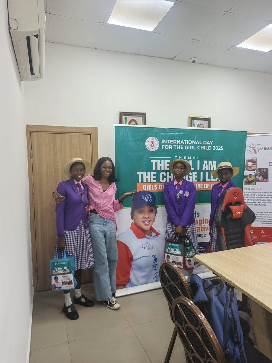 eevahwritescode's tweet photo. Honored to be invited to the Office of the First Lady of Edo State today for the program “The Girl I Am, The Change I Lead” ahead of International Day of the Girl Child 💜 https://t.co/zkBNillt0H