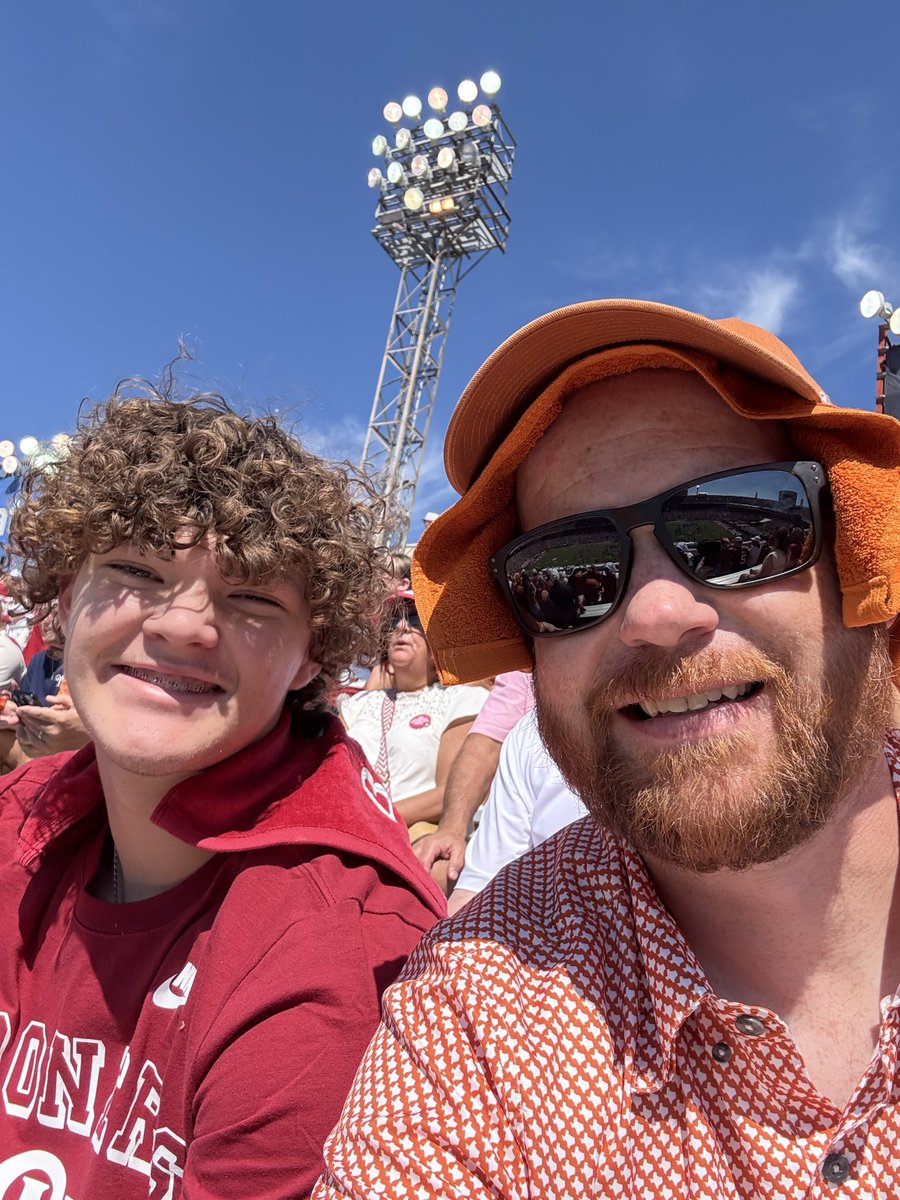 #HookEm