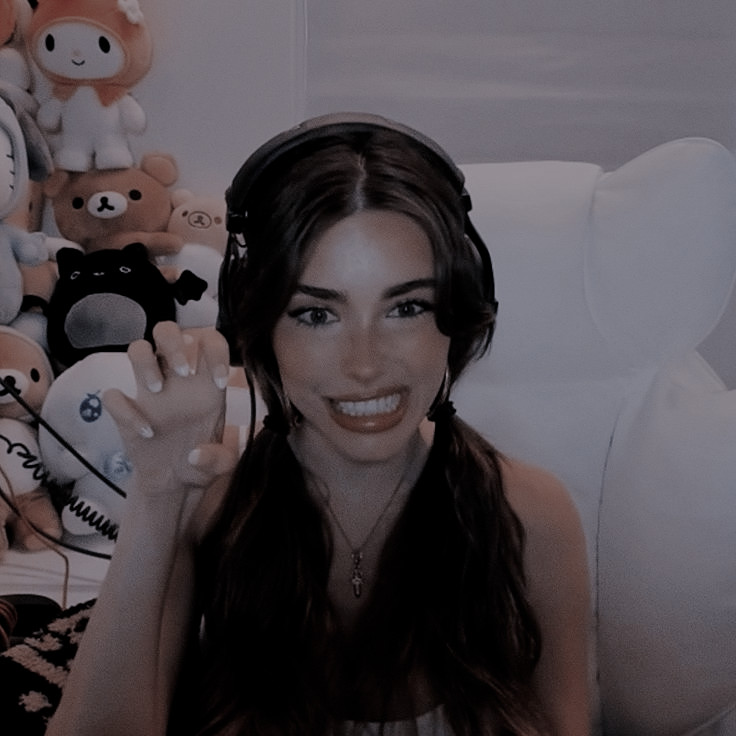 2tarlight's tweet image. ᅠ    
ᅠᅠᅠ  ᅠᅠᅠ
ᅠᅠᅠᅠᅠ  “ 𝔂𝓸𝓾 𝓯𝓾𝓬𝓴𝓲𝓷' 𝓰𝓸𝓸𝓷𝓮𝓻𝓼.  ”  
    
ᅠᅠᅠ⠀     ⠀ ⠀
ᅠᅠᅠ