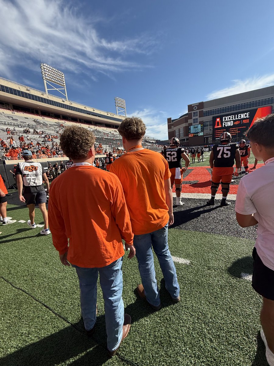 LGrimm74's tweet photo. Thank you Coach Allen for the game invite. Hope to see yall again soon! Go Pokes! #osucowboyfootball #osu @CoachZAllen @CowboyFB @SouthsideMavsFB https://t.co/SNFa6ZnDZ3